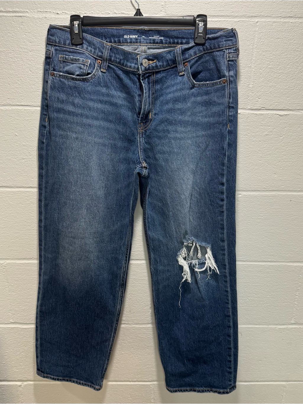 Old Navy Mid Rise Boyfriend Loose Distressed Jeans Size 10